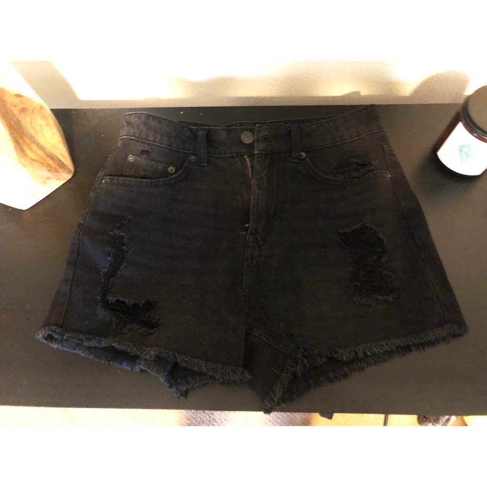 High-waisted black crop shorts